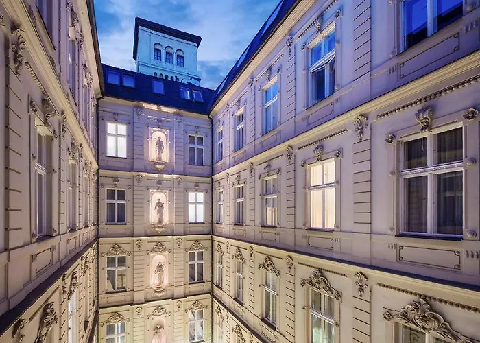 Nemzeti - Mgallery Collection Hotel 4*