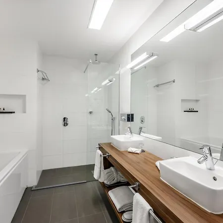 Nemzeti - Mgallery Collection Hotel 4*