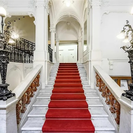 ホテル Nemzeti - Mgallery Collection ブダペスト