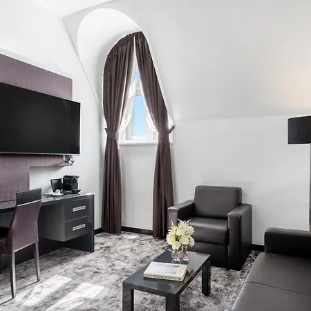 Szálloda Nemzeti - Mgallery 4*